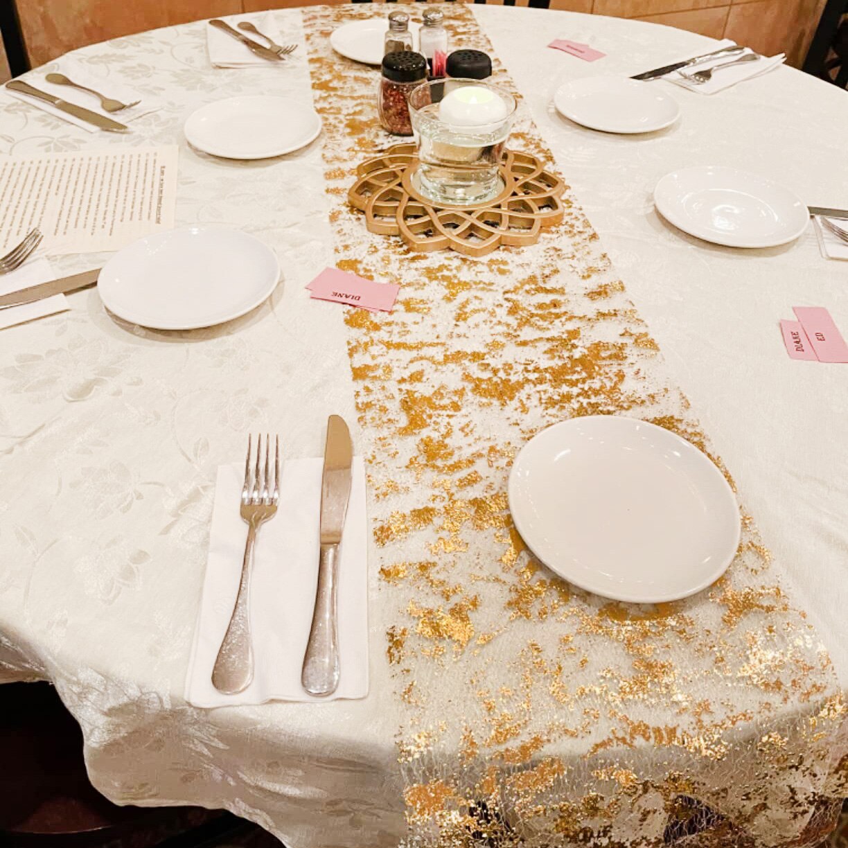 스파클 메탈릭 골드 얇은 테이블 러너, 골드 및 실버  - Christmas Table Runner 리뷰 및 가격